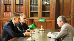 9. septembar 2014. Predsednik Odbora za ustavna pitanja i zakonodavstvo razgovarao sa ambasadorom Austrije